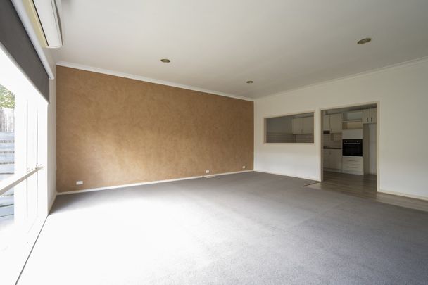 12 Wedderburn Crescent, Mount Evelyn - Photo 1