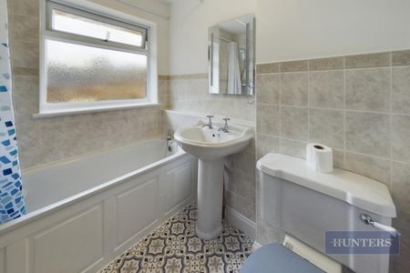 2 bedroom House To Let - Photo 5