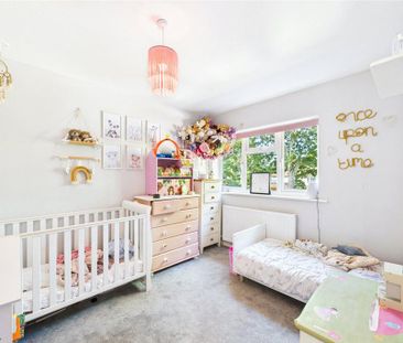 3 bedroom end of terrace house to rent - Photo 3