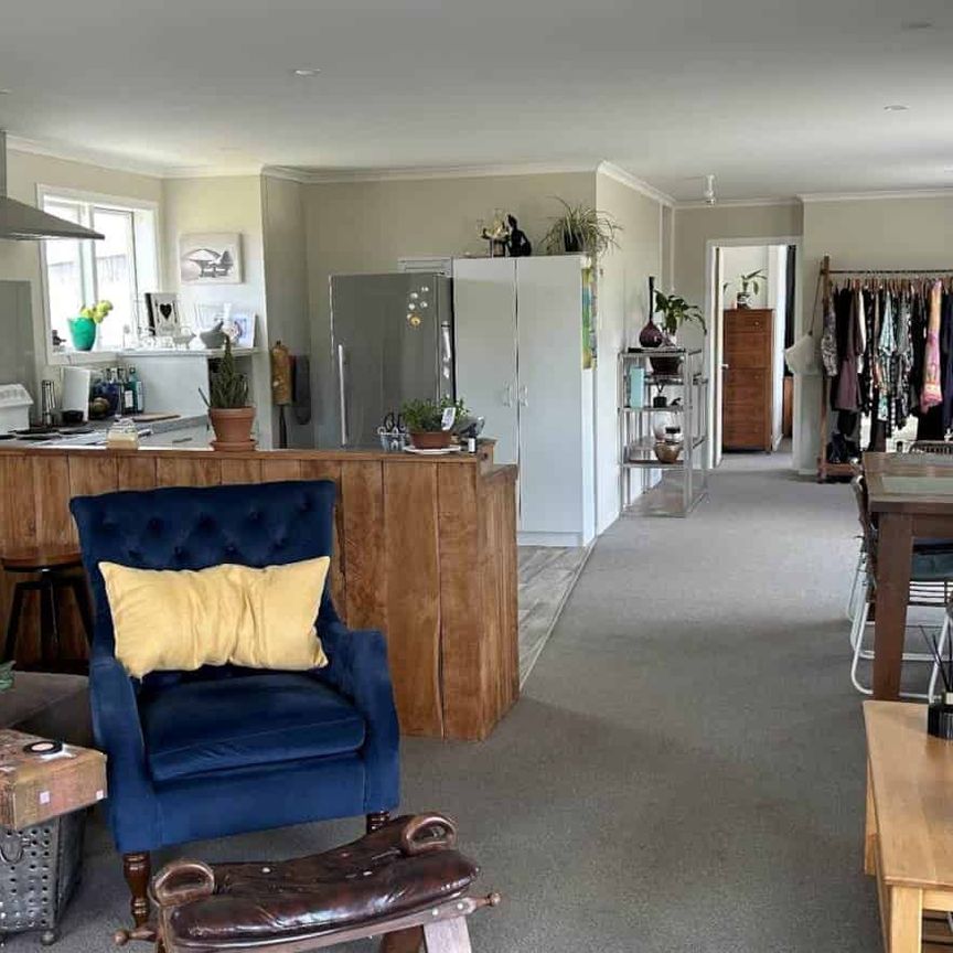 Welcome to your new home - Photo 1