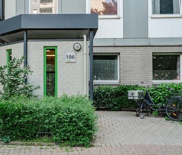 Helle 3 Zimmer-Wohnung mit viel Komfort in Haan-Ost! Nur mit WBS an... - Photo 2