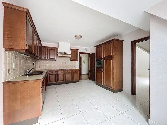 Centraal gelegen én Ruim dakappartement met 2 SLPK! - Photo 1