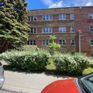 Three-Bedroom (5.5) - 4720 Ave St-Kevin, Montréal - Photo 3