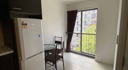 Good Location - Photo 2