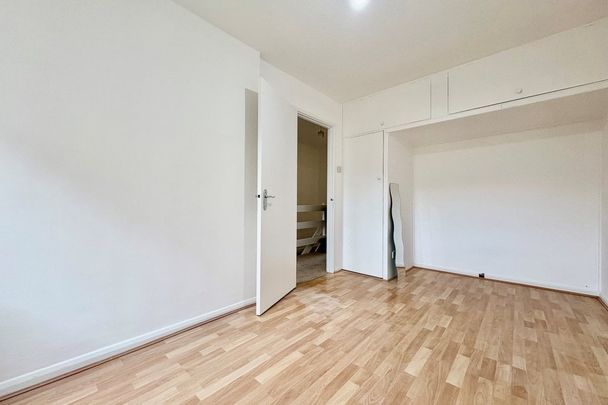 Longwood Road, HERTFORD - Photo 1