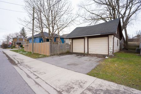 For Lease - 4397 HOMEWOOD Avenue, Niagara Falls, Ontario - Photo 5