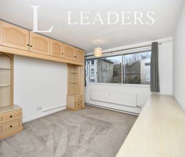 2 bedroom apartment to rent Ashdown, Eaton Road, Hove, BN3 - Photo 3