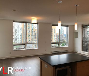 Condo in Downtown Vancouver, BC - Photo 4