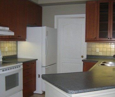 For Lease - 3351 Cawthra Road Unit# 402, Mississauga, Ontario - Photo 3