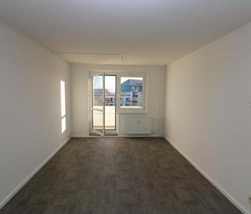 Ein großes Schnäppchen! - Großzügige 3RW mit 2 Balkonen - Photo 1