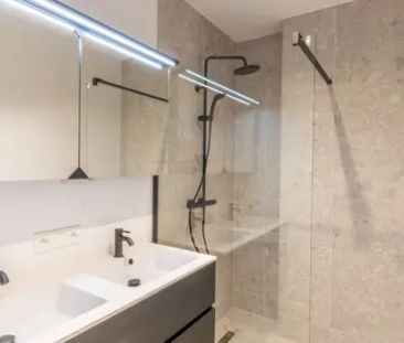 Nieuwbouwappartement met terras, kelder en staanplaats - Photo 5