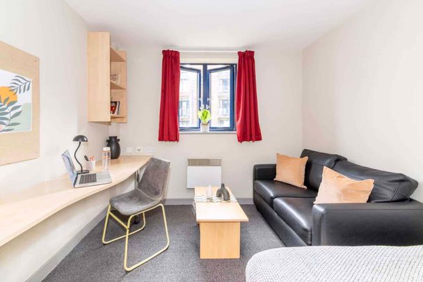 Classic Studio - Photo 1