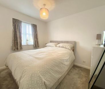 3 bedroom semi-detached house to rent - Photo 6