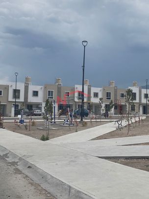 Casa en renta en Nuevo Valle de los Almendros - Photo 1