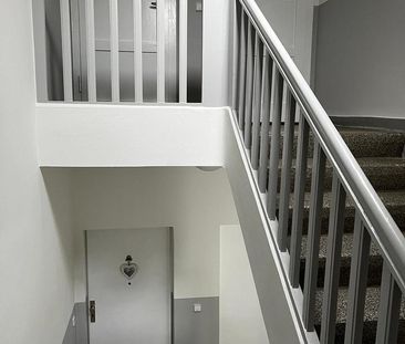 ++SCHICKE 3-R. WHG+M. BALKON+DUSCHBAD M. FENSTER+!!+++ - Foto 1