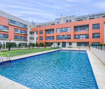 San Juan de Aznalfarache, Andalusia 41910 - Photo 4