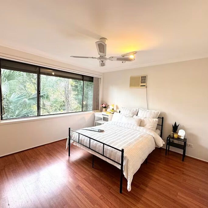 Carlingford - Photo 1