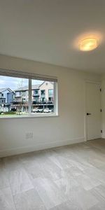 BRAND NEW Townhome for Rent - Photo 3