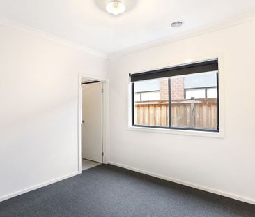 Simply Stunning! - Photo 2