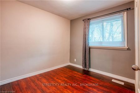 For Lease - 14 GRAHAM Crescent, London East, Ontario - Photo 2
