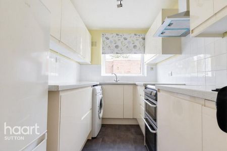 2 bedroom flat to rent - Photo 5