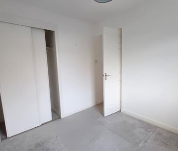 2 bed flat for rent in Maybury - Photo 5