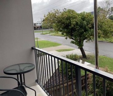 Near New Studio Rooms - Photo 4