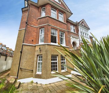 2 bedroom apartment to rent Darley Road, Eastbourne, East Sussex, BN20 - Photo 5
