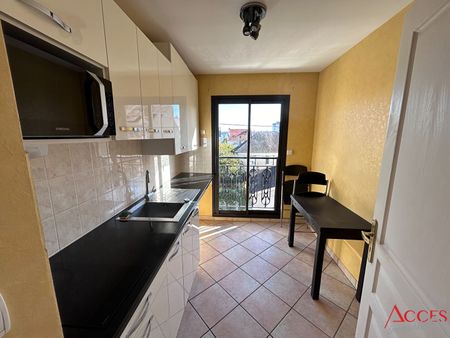 Location Appartement 2 pièces 48m² - Photo 3