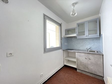 Location Appartement 1 pièce 28m² PUTEAUX 92800 - Photo 3