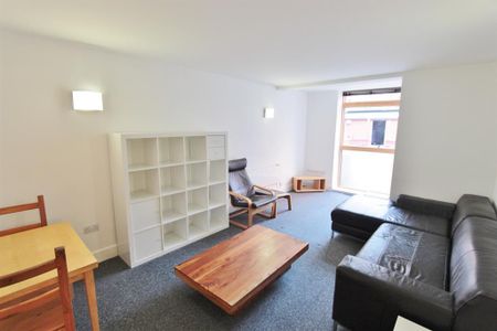 2 bedroom flat to rent - Photo 5