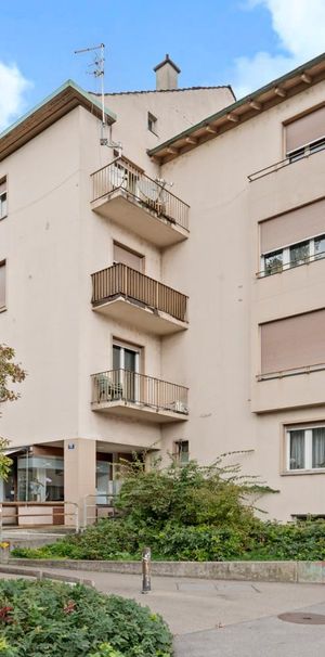 Attraktive 2.5 Zimmerwohnung - Photo 2