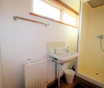 1 bedroom bungalow to rent - Photo 6