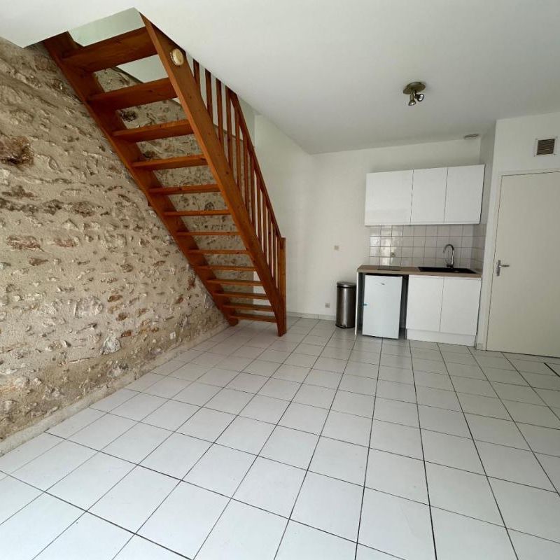 Location Appartement 1 pièce 25m² TOURS 37000 - Photo 1