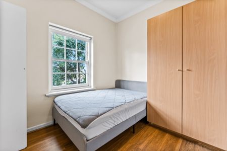 Fully Furnished Gem with Parking — City Living Made Easy - Photo 3