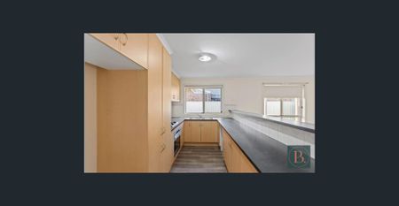 4 Bedroom Property - Photo 4