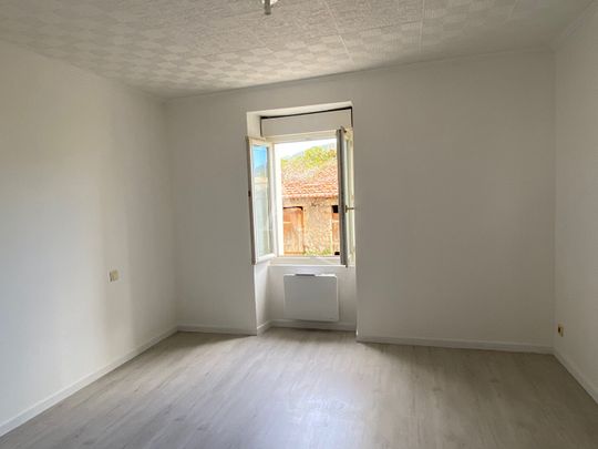 Location Appartement 2 pièces 31m² - Photo 1