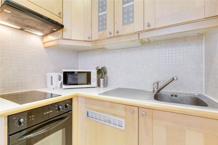 Studio to rent - Photo 3