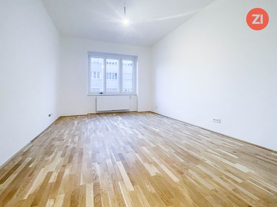 Renovierte 3- Zimmer Wohnung mit Balkon an der Landstraße - Photo 1