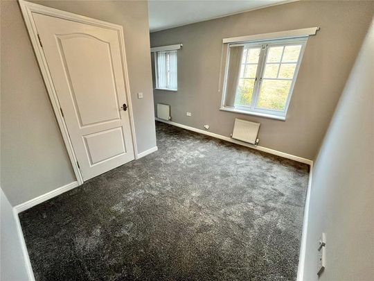 3 bedroom end of terrace house to rent - Photo 1