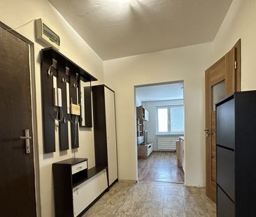 ARETÉ REAL – PRENÁJOM ZARIADENÉHO 3-IZBOVÉHO BYTU S PARKOVANÍM, ENE... - Photo 6