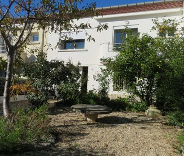 Maison + Garage 940€ H.C , proche rue salomon reinach, Nîmes - Photo 5