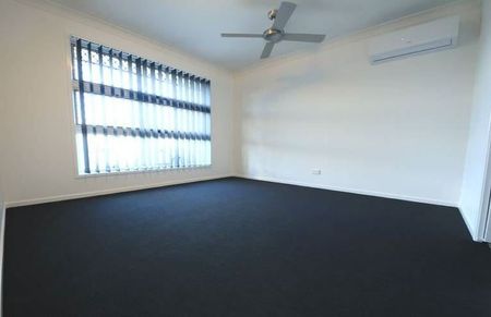 9 Staten Street, North Lakes QLD 4509 - House For Rent - $620 | Domain - Photo 3