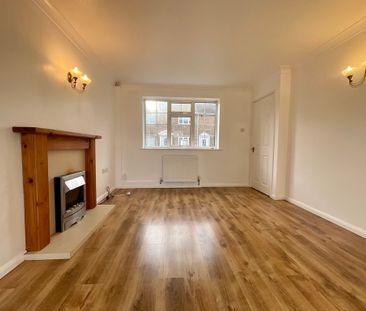 2 bedroom Mid Terraced House to let - Photo 1