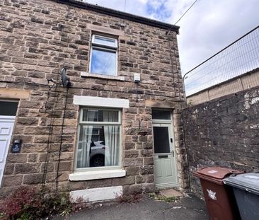 2 Bedroom End Terrace Available Arranging tenancy - Photo 5