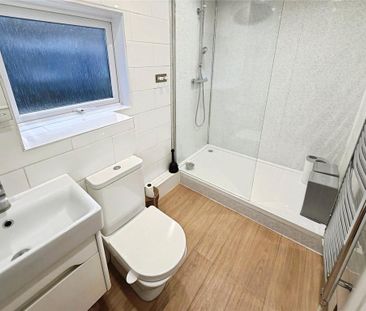 2 bedroom flat to rent - Photo 6
