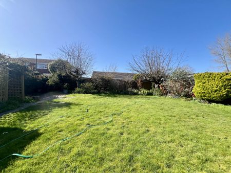 Fittleworth Drive, Felpham - Photo 2
