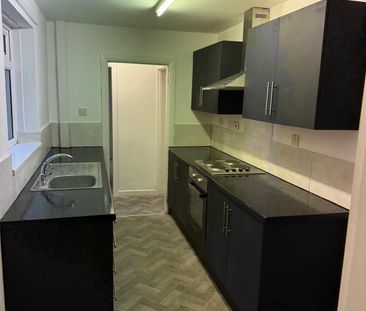 2 bed Terraced in Silkstone Street St Helens, St Helens, WA10 4PB - Photo 6