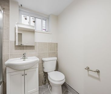 For Lease - 708 Carnegie Avenue Unit# Lower, Oshawa, Ontario - Photo 4