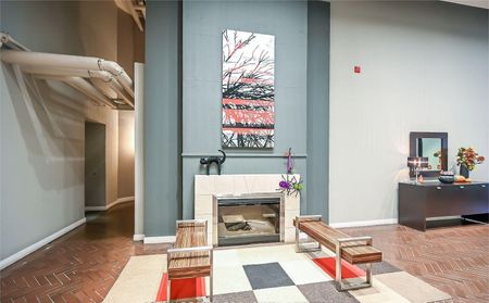 For Lease - 66 Bay Street Unit# 307, Hamilton, Ontario - Photo 3